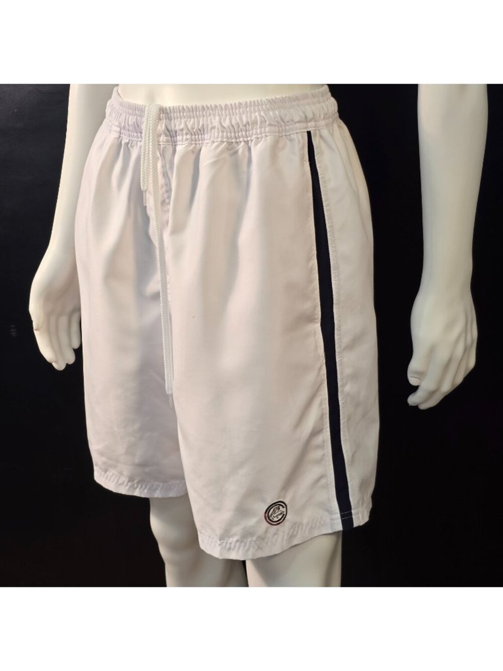 Vintage BOAST USA White Court Shorts Blue Panel Men Sz L Pelican Medallion Patch